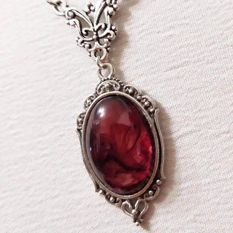 Wholesale Vintage Red Quartz Crystal Necklace